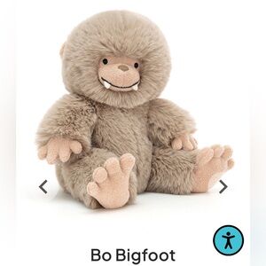 BNWT Bo Bigfoot Jellycat